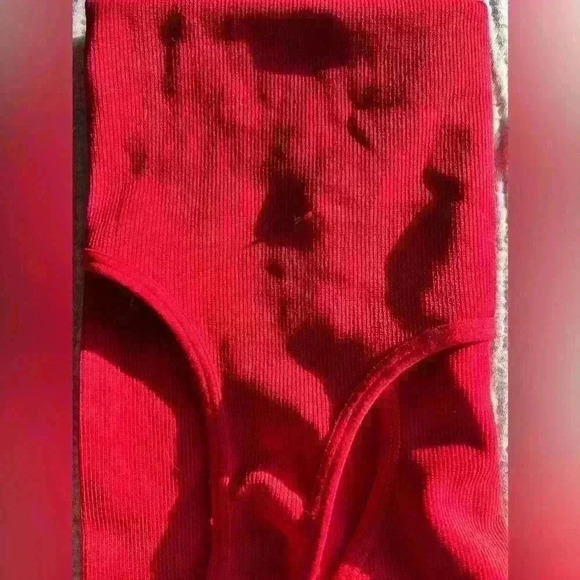 Scoop Stretch Ribbed Shaping Tank Top | Raceback Top | Size S | Bright Red - Picture 5 of 7